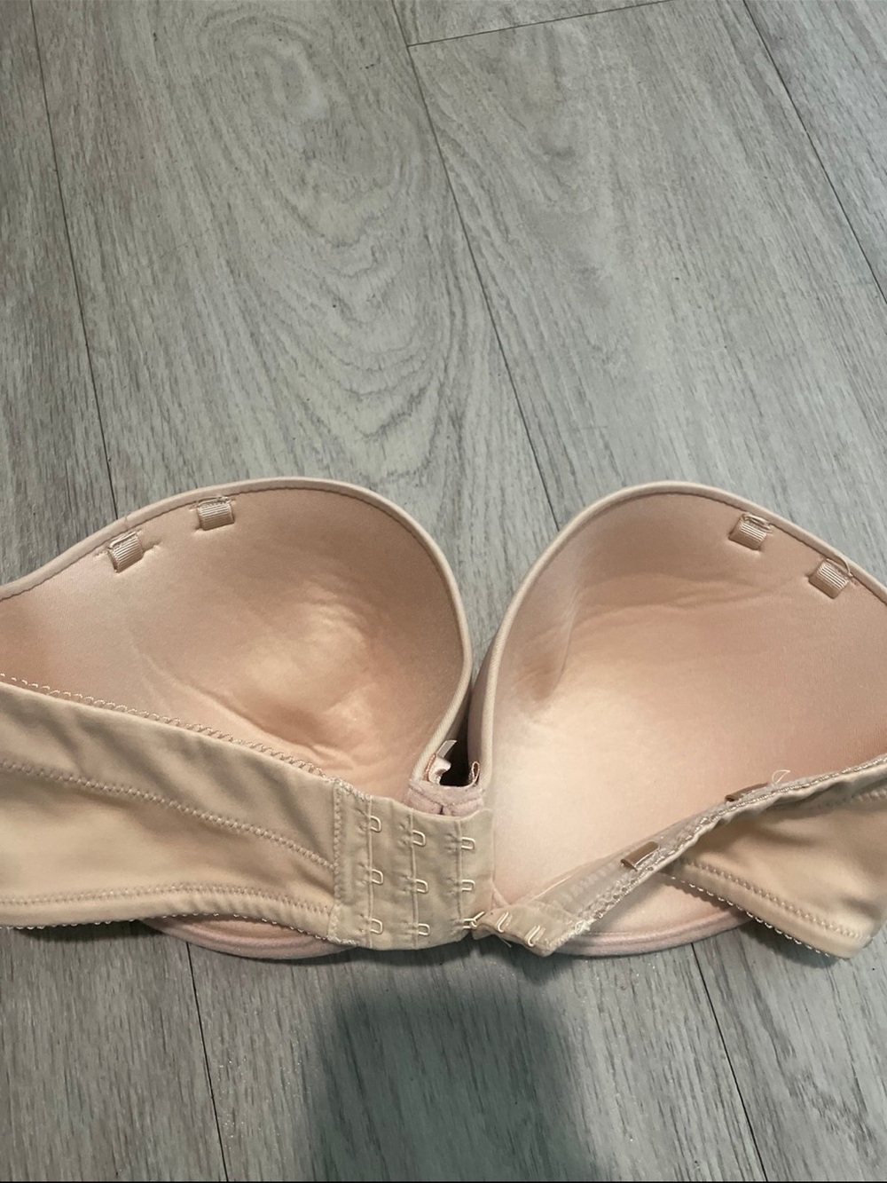 Freya Nude Strapless Bra - Picture 2 of 3
